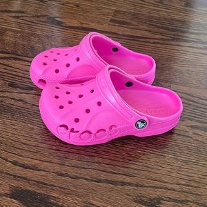 Girls pink Crocs